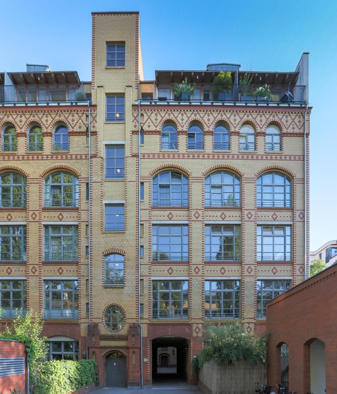 The Melchior, Luxury Industry Loft In Mitte Up To 5 Ppl With 2 Bath Rooms เบอร์ลิน ภายนอก รูปภาพ