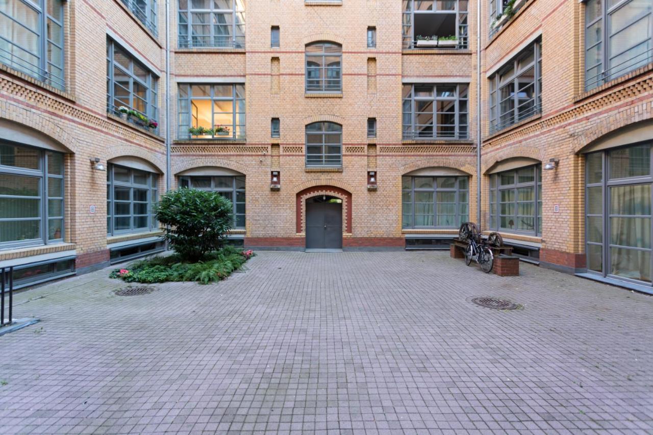 The Melchior, Luxury Industry Loft In Mitte Up To 5 Ppl With 2 Bath Rooms เบอร์ลิน ภายนอก รูปภาพ