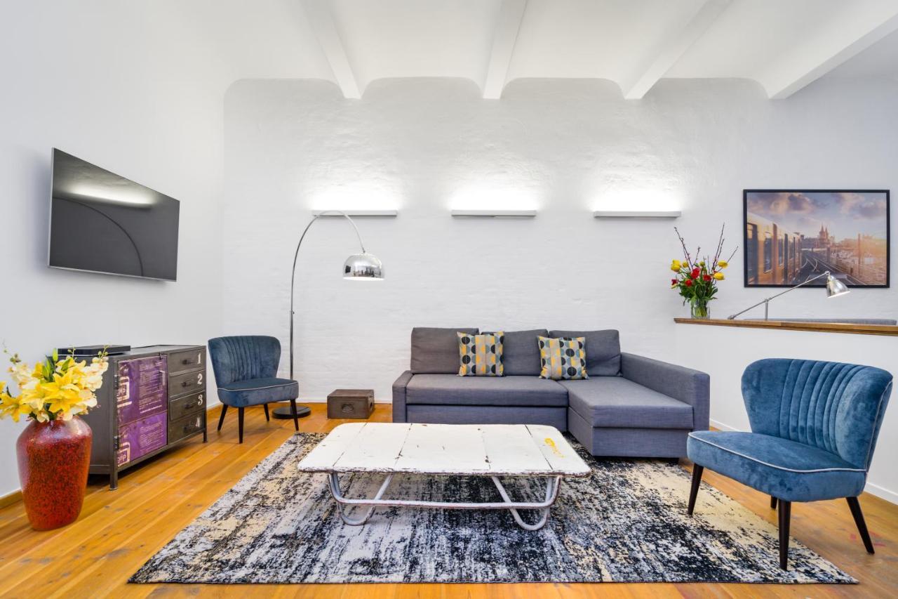 The Melchior, Luxury Industry Loft In Mitte Up To 5 Ppl With 2 Bath Rooms เบอร์ลิน ภายนอก รูปภาพ
